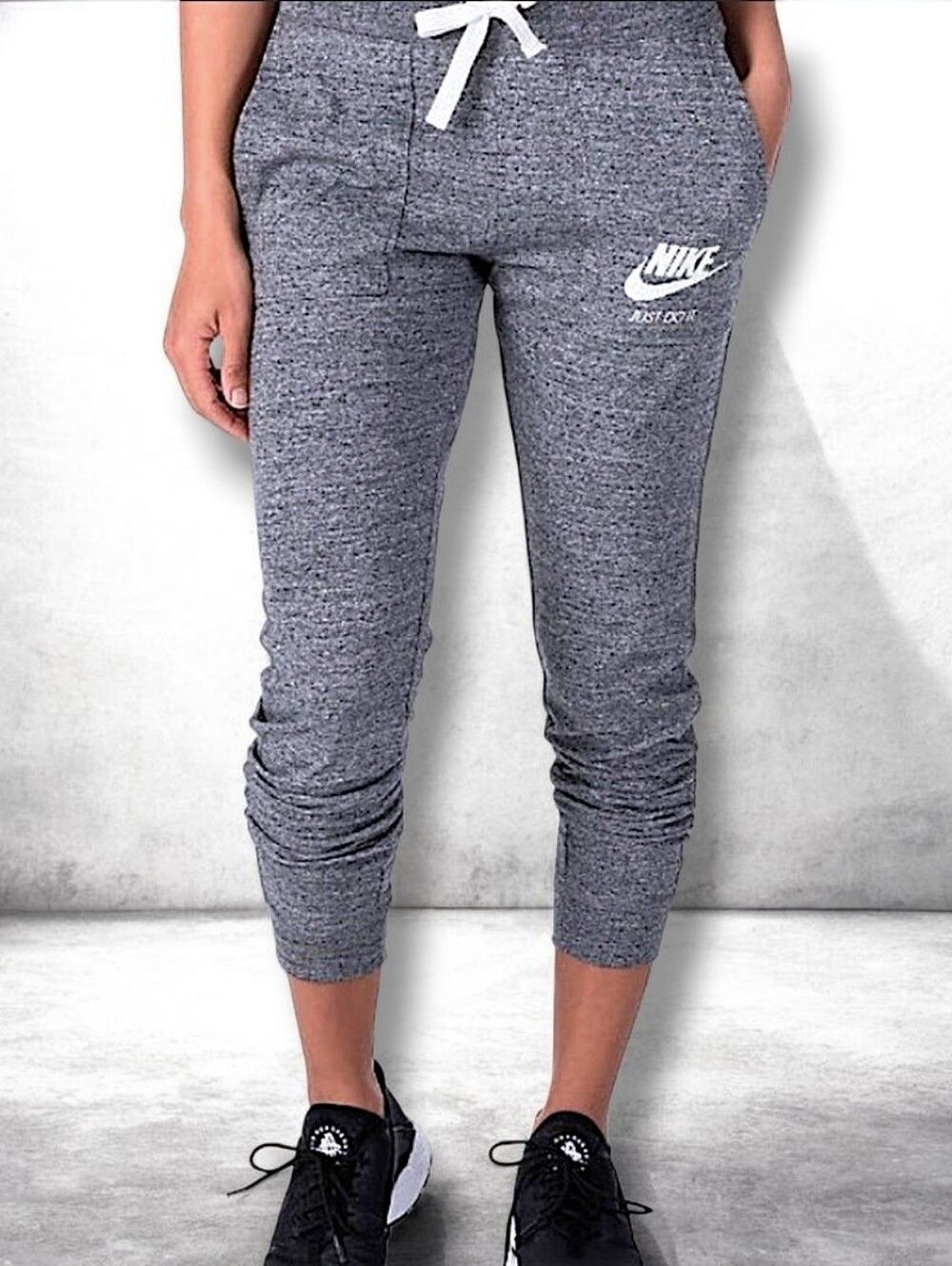 Nike Women's Gray Sportswear Vintage Pants w/ White Nike Logo & Side Pockets L - Picture 4 of 10